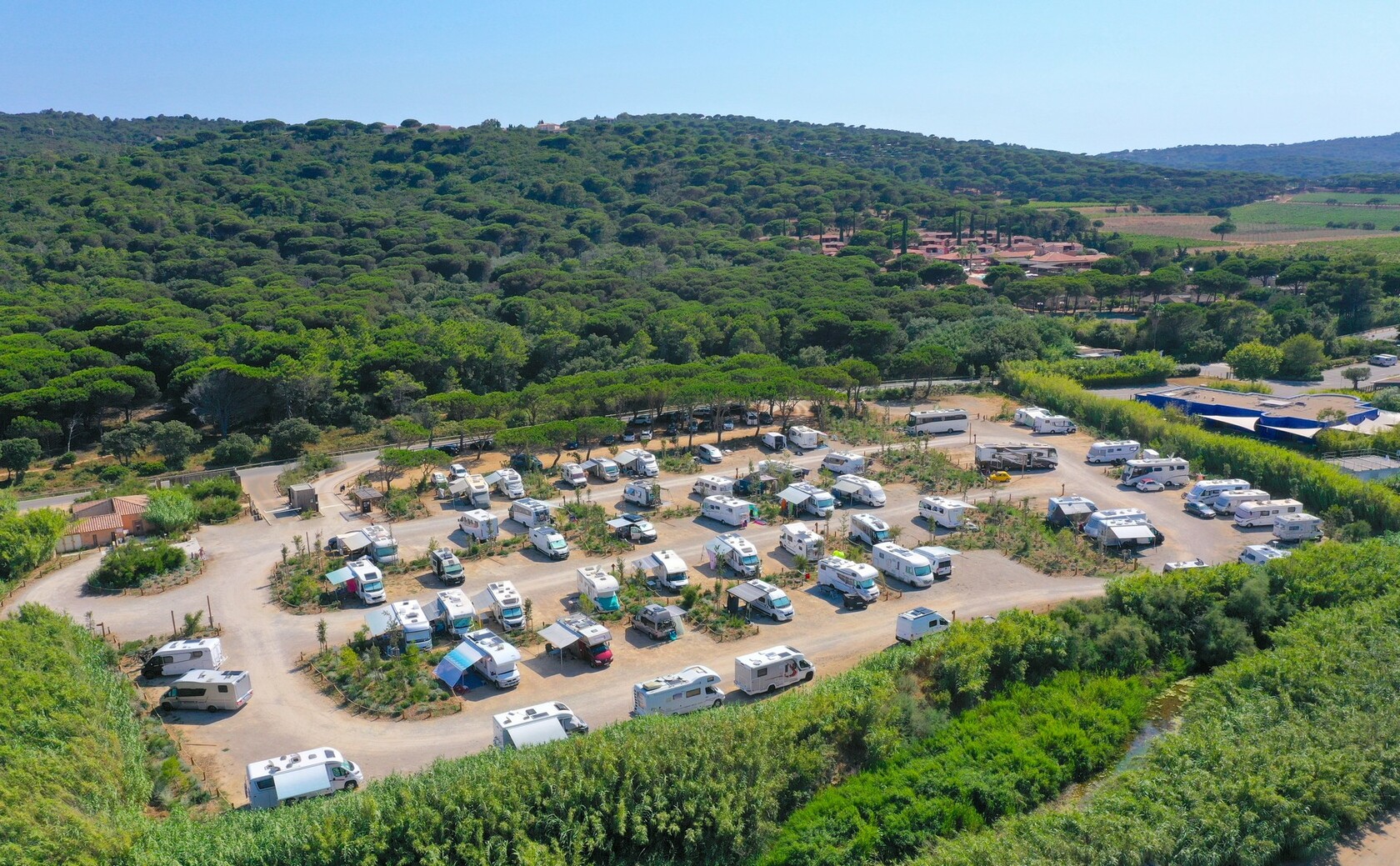 Aire Municipale de Stationnement pour Camping-Car