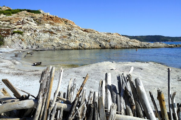 DOUANE HOUSE BEACH